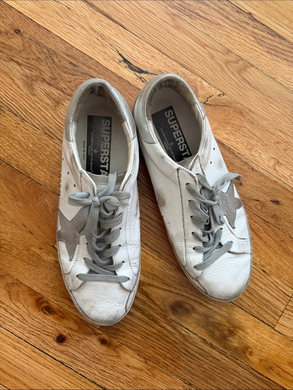 Golden Goose White Sneakers with Gray Star - Picture 3 of 6
